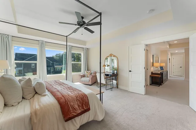 $1,800,000 | 4264 Woodland Court, Excelsior, MN 55331