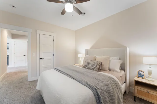 $1,800,000 | 4264 Woodland Court, Excelsior, MN 55331