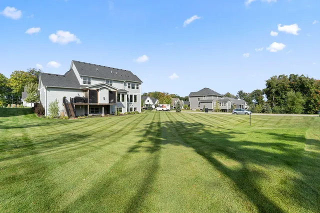 $1,800,000 | 4264 Woodland Court, Excelsior, MN 55331