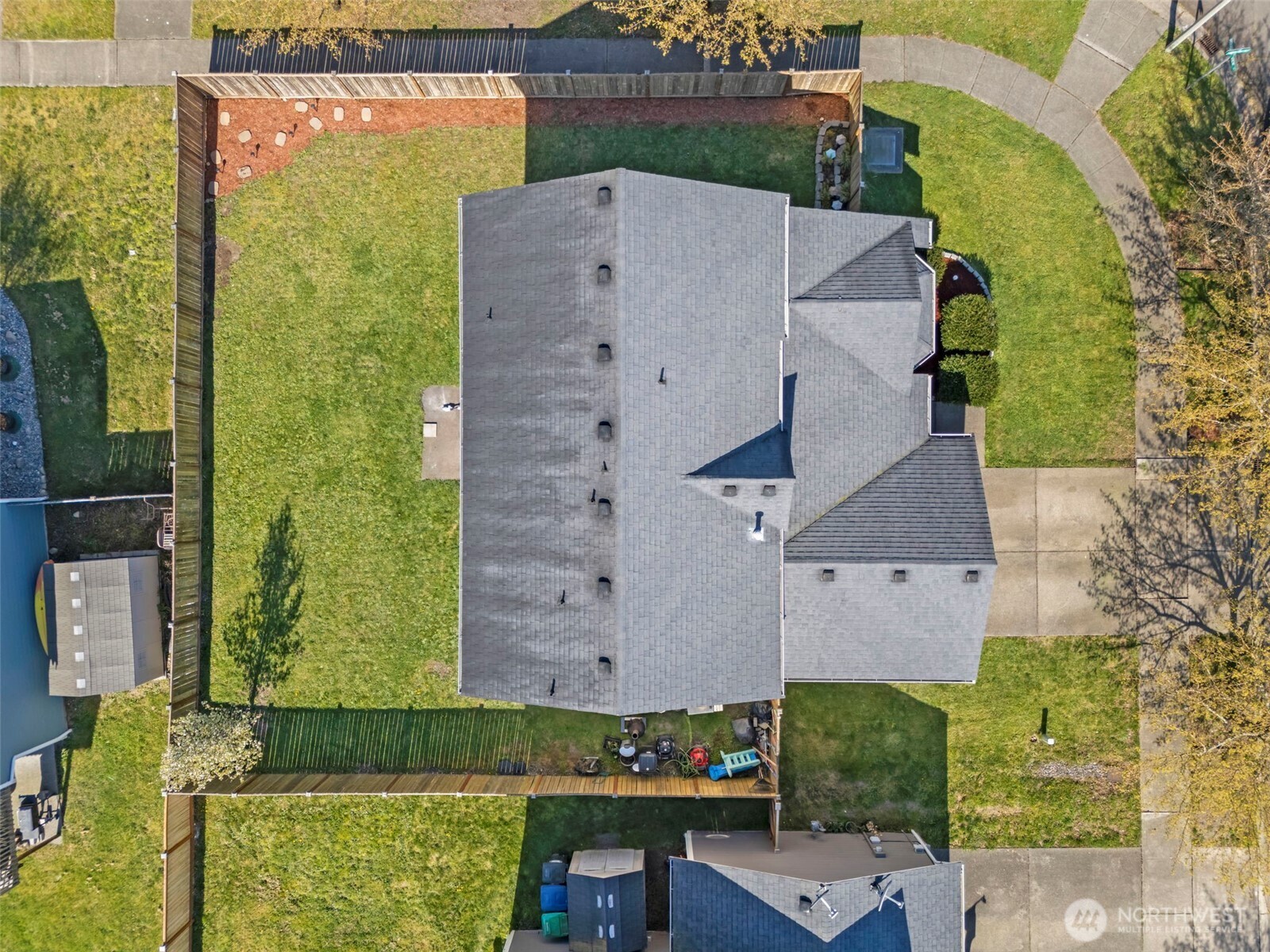 9115 Paradise View Street Yelm, WA 98597 - Photo 36 of 40 an aerial view of a house with a yard