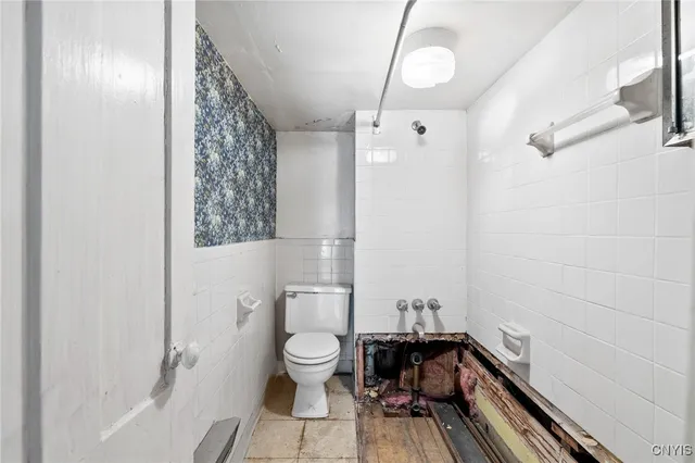 $105,000 | 451-453 Martin Luther King Street East, Syracuse, NY 13205