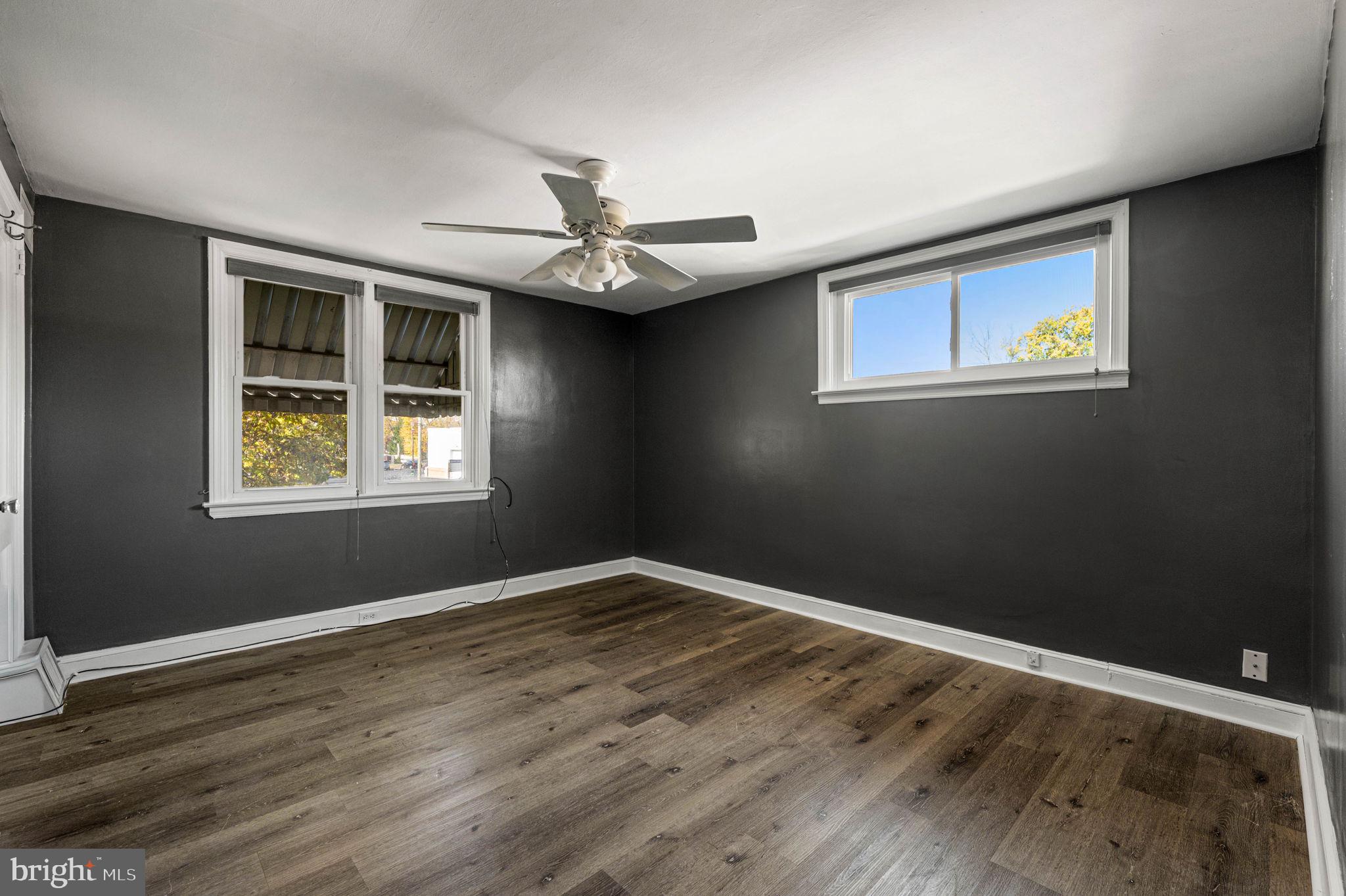 900 Maple Avenue Glenolden, PA 19036 - Photo 11 of 21