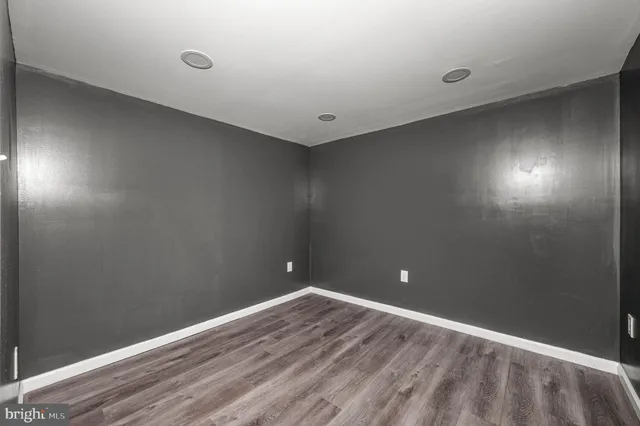 $340,000 | 900 Maple Avenue, Glenolden, PA 19036