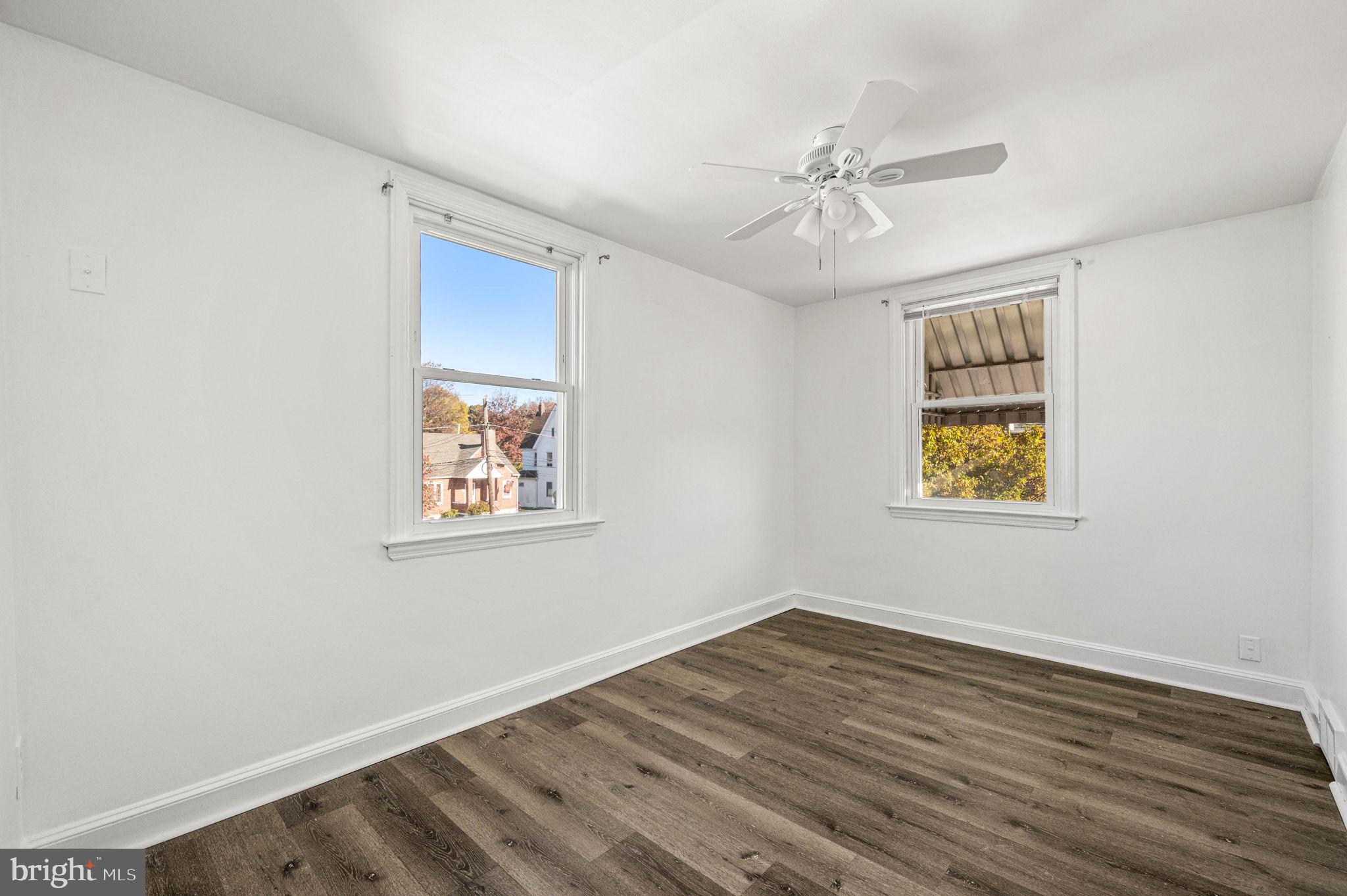 900 Maple Avenue Glenolden, PA 19036 - Photo 8 of 21