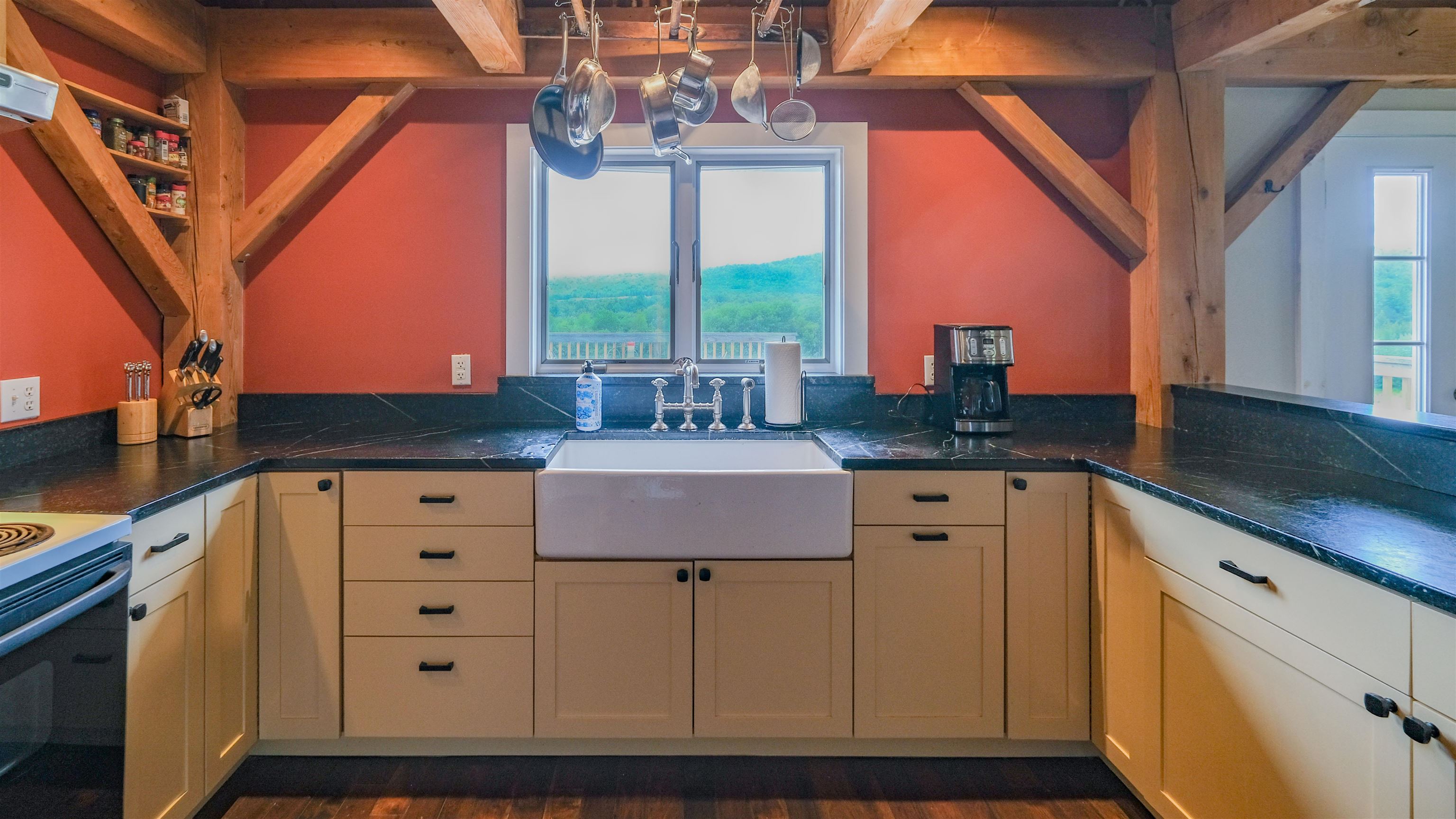 1141 South Hill Road Ludlow, VT 05149 - Photo 11 of 52