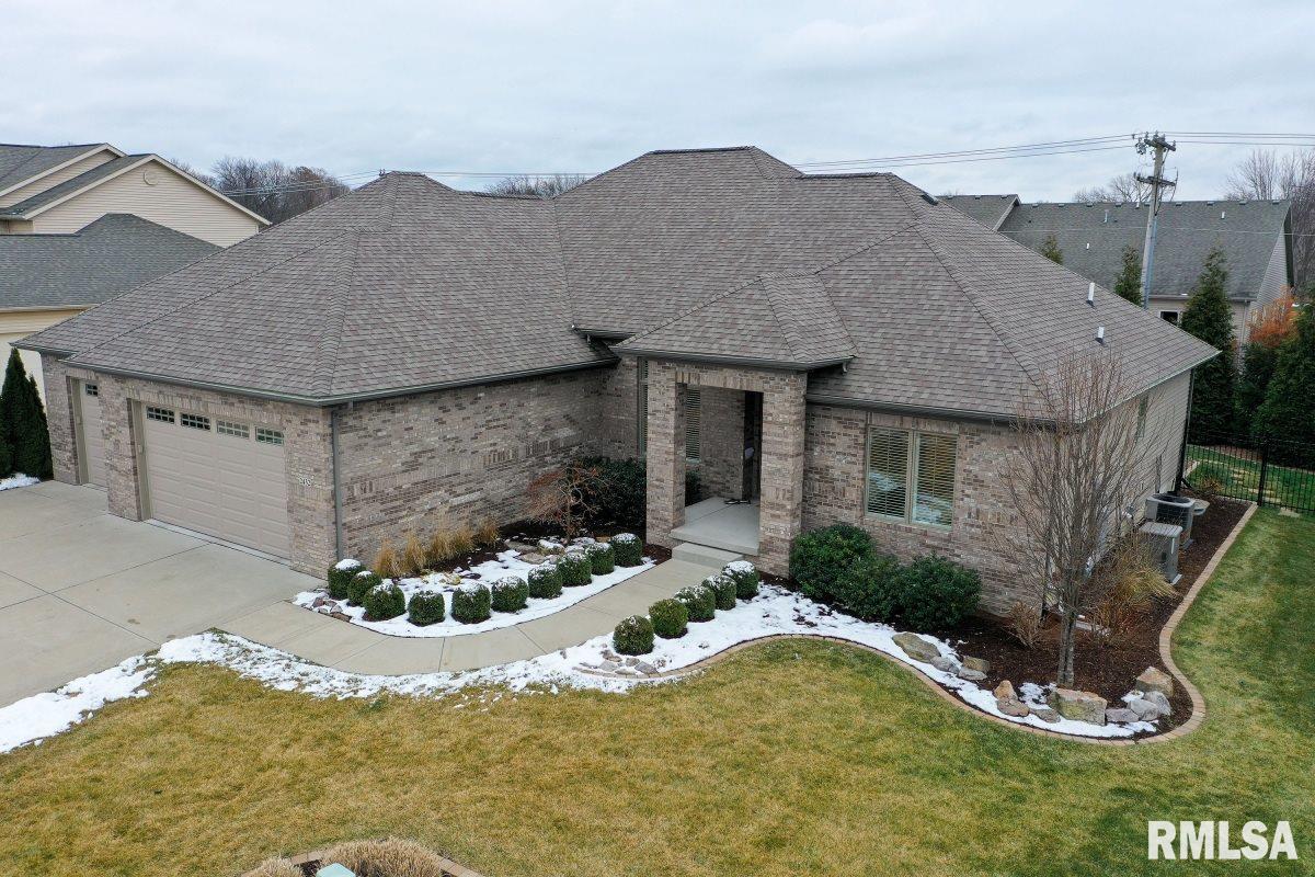 2432 Wimbledon Place Springfield, IL 62704 - Photo 45 of 49 Gallery Image 45