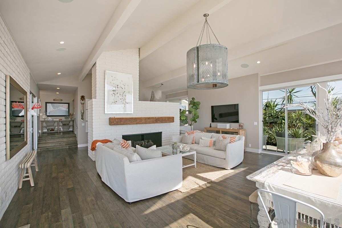 1020 La Jolla Rancho Road La Jolla, CA 92037 - Photo 4 of 25