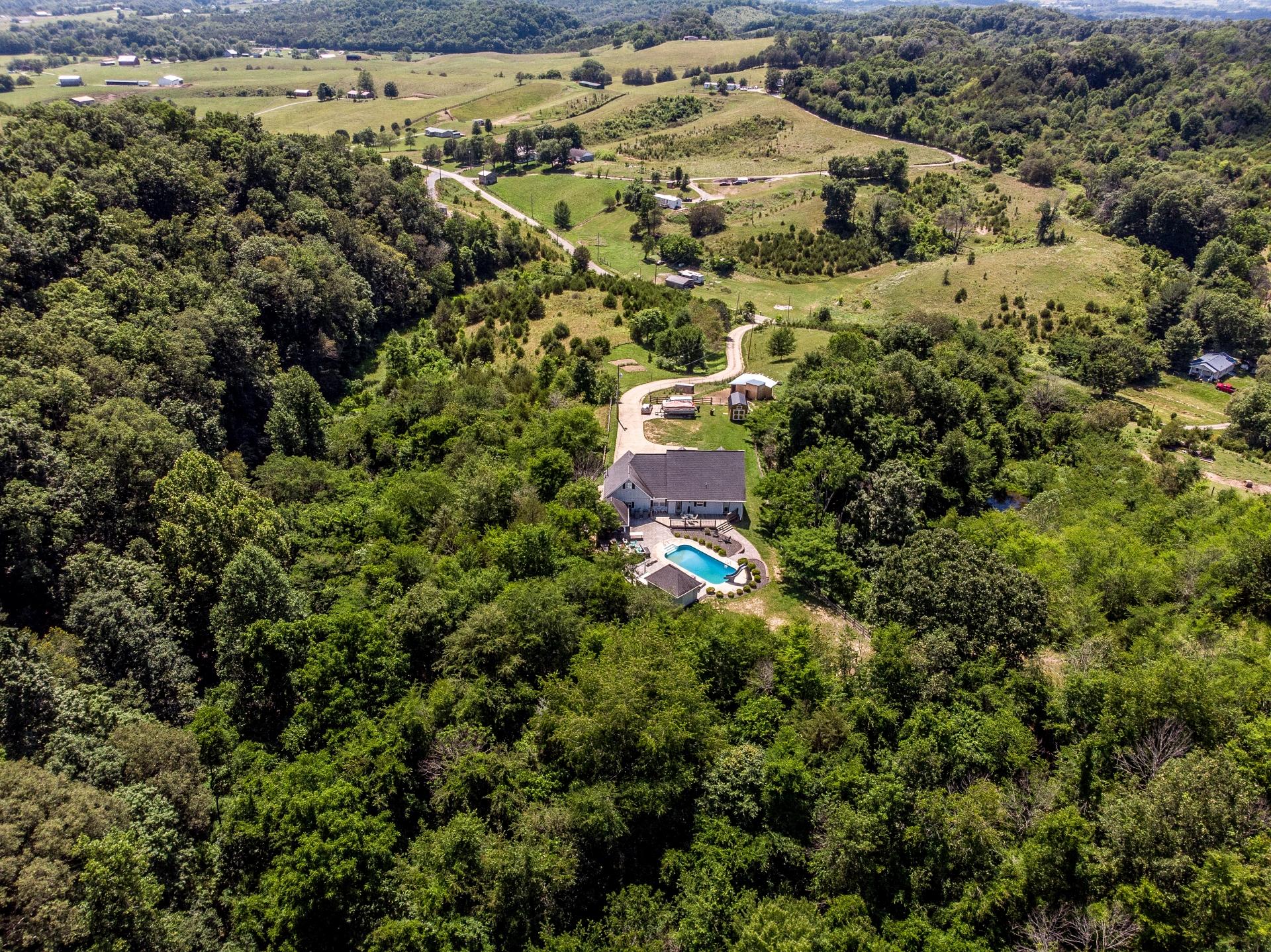 1070 George Malone Road Greeneville, TN 37745 - Photo 37 of 48 1070GeorgeMaloneG_062