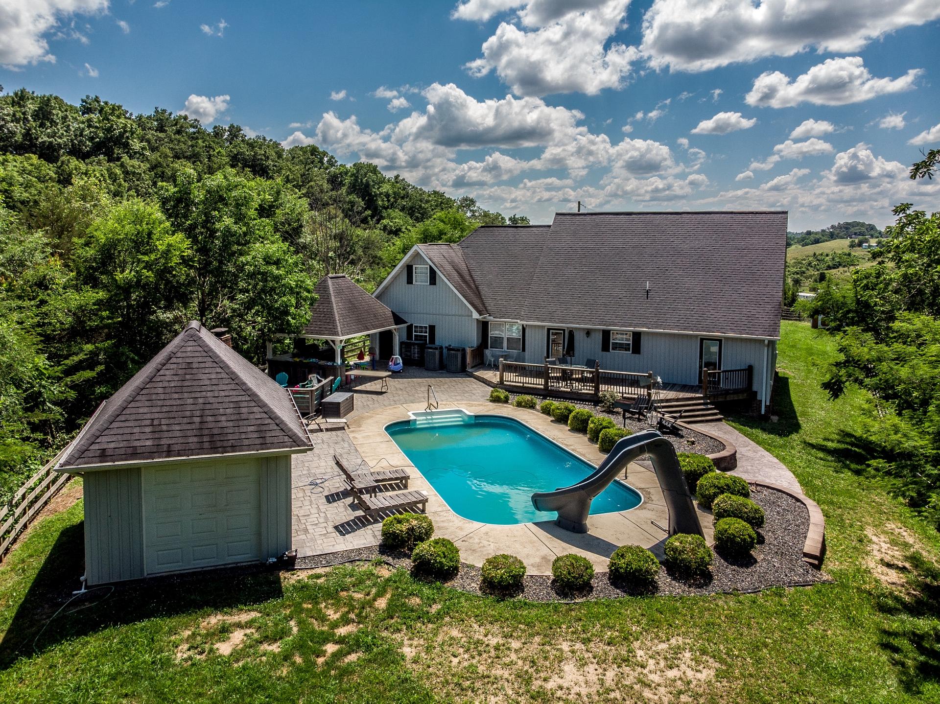 1070 George Malone Road Greeneville, TN 37745 - Photo 6 of 48 1070GeorgeMaloneG_084