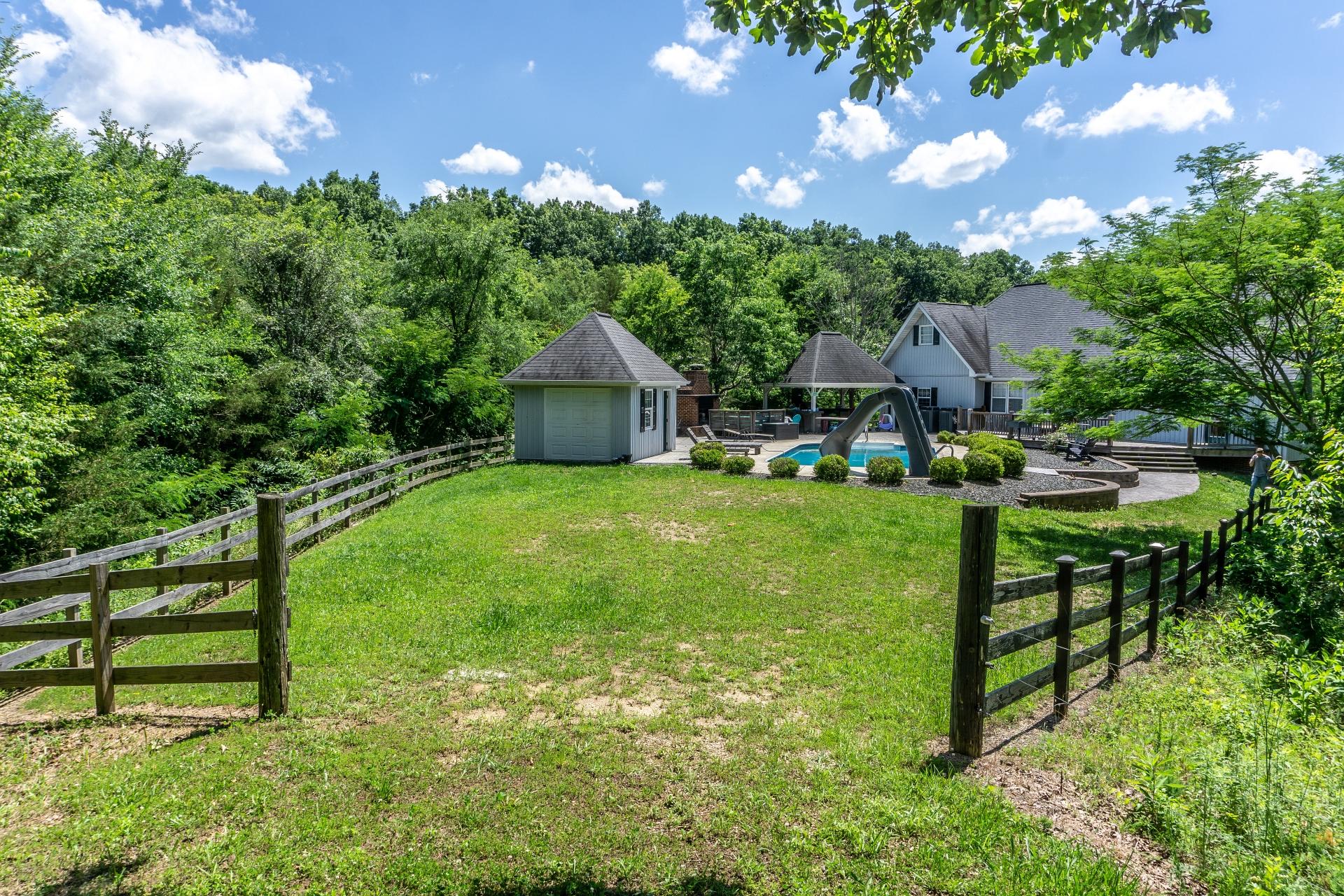 1070 George Malone Road Greeneville, TN 37745 - Photo 7 of 48 1070GeorgeMaloneG_033