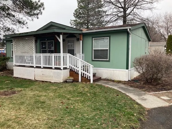 $79,900 | 1809 26th Street, Unit 14, La Grande, OR 97850