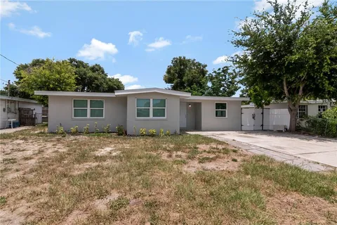 $405,000 | 2216 East 109th Avenue, Tampa, FL 33612