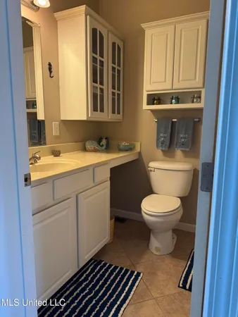 $277,900 | 1515 East Beach Boulevard, Unit 104, Pass Christian, MS 39571