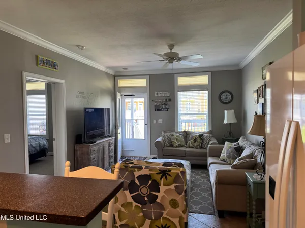 $277,900 | 1515 East Beach Boulevard, Unit 104, Pass Christian, MS 39571