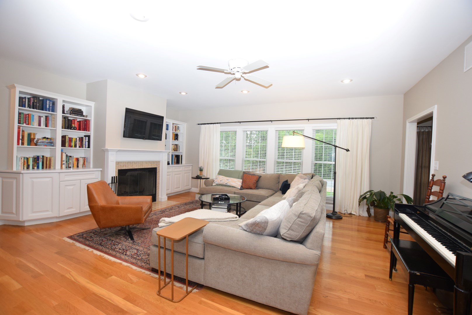 8294 South Stone Ridge Road Bloomington, IN 47401 - Photo 5 of 28 Gallery Image 5