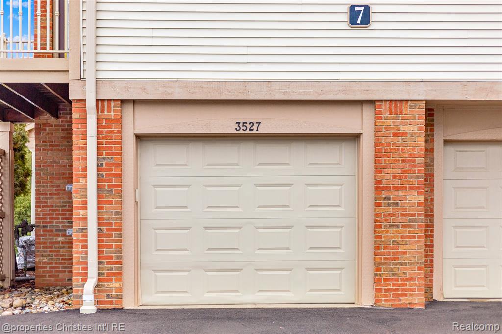 3527 Oakmonte Boulevard Rochester, MI 48306 - Photo 22 of 27