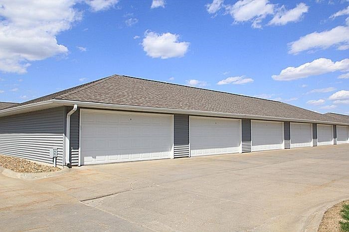 2270 West Lake Road, Unit 101 North Liberty, IA 52317 - Photo 14 of 15 Gallery Image 14