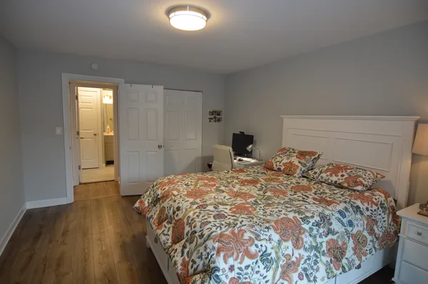$149,900 | 450 North Main Street, Unit S302B, Wauconda, IL 60084
