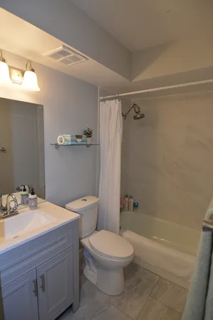 $149,900 | 450 North Main Street, Unit S302B, Wauconda, IL 60084