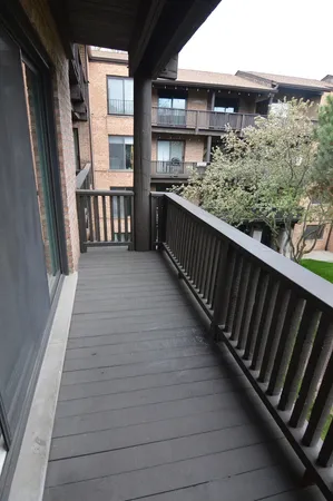 $149,900 | 450 North Main Street, Unit S302B, Wauconda, IL 60084