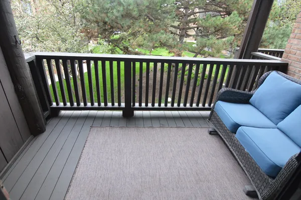 $149,900 | 450 North Main Street, Unit S302B, Wauconda, IL 60084
