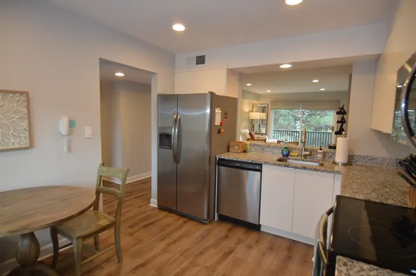 $149,900 | 450 North Main Street, Unit S302B, Wauconda, IL 60084