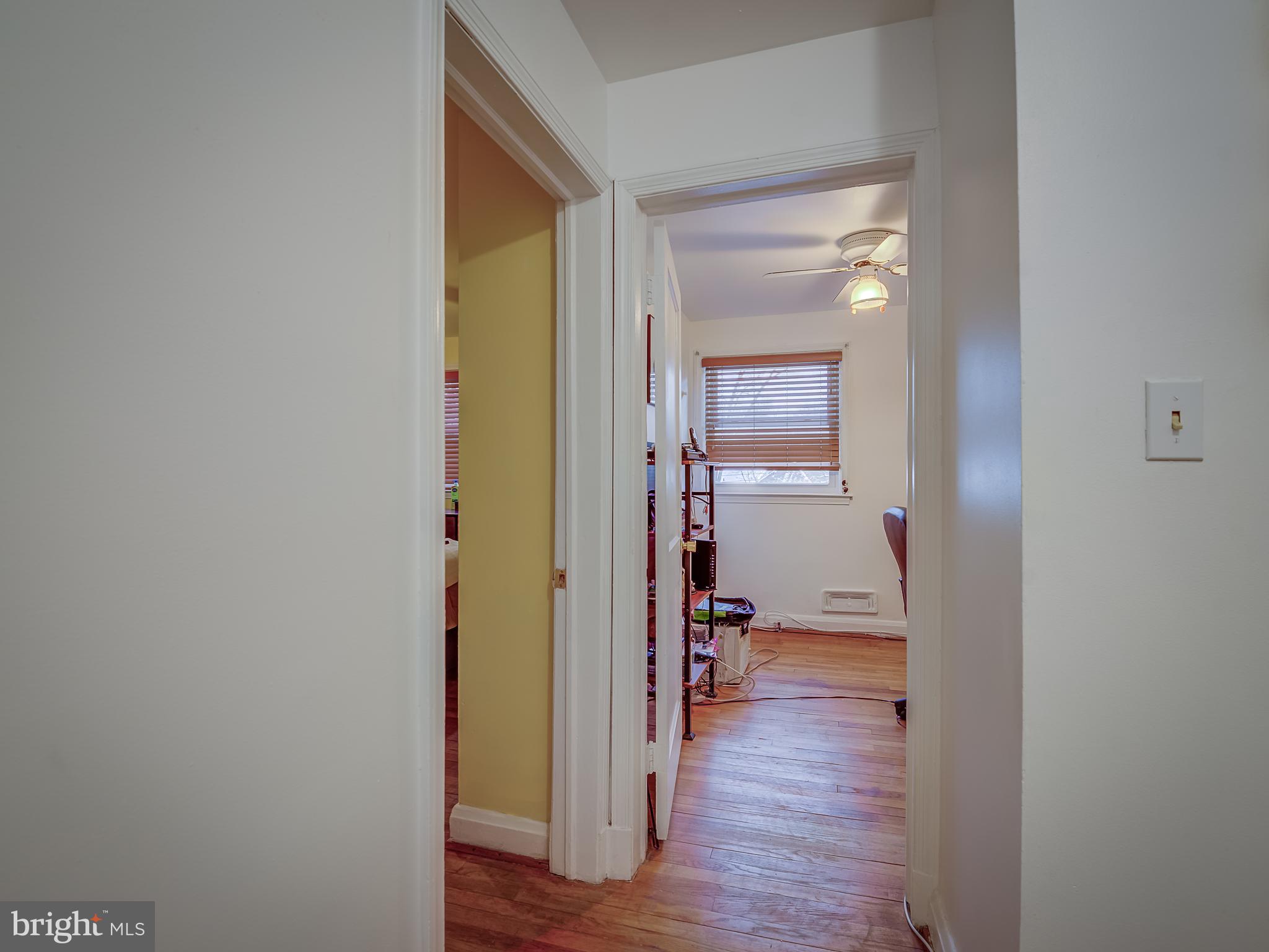 1645 Kirkwood Road Baltimore, MD 21207 - Photo 16 of 38 Hallway