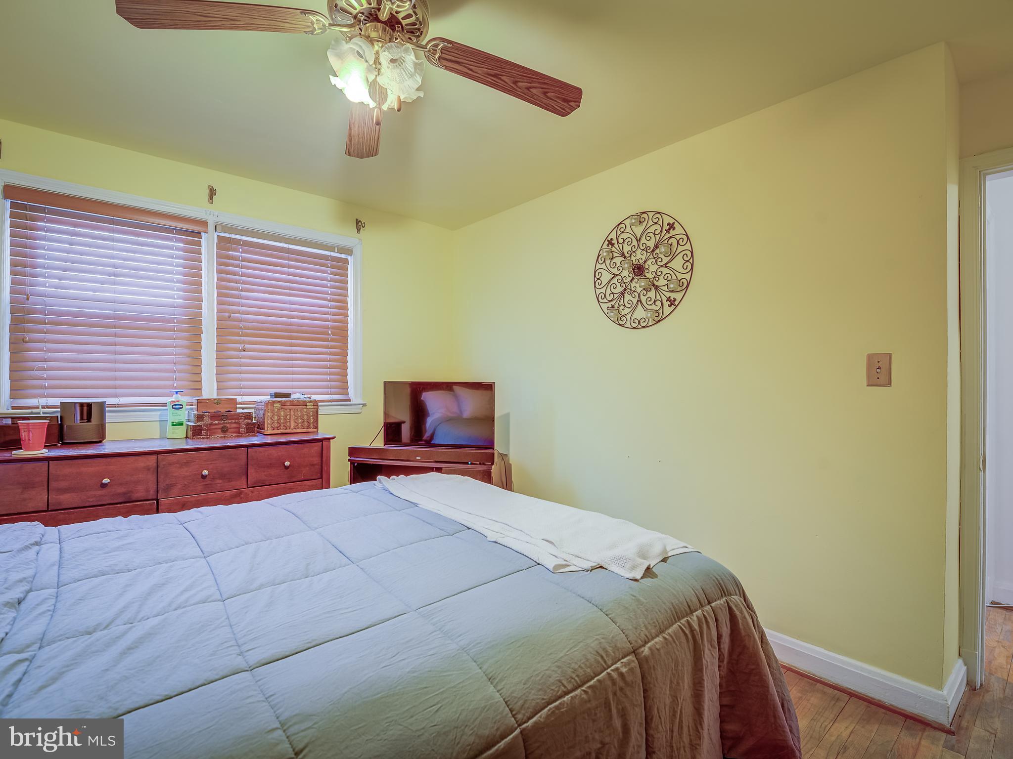 1645 Kirkwood Road Baltimore, MD 21207 - Photo 18 of 38 Master bedroom