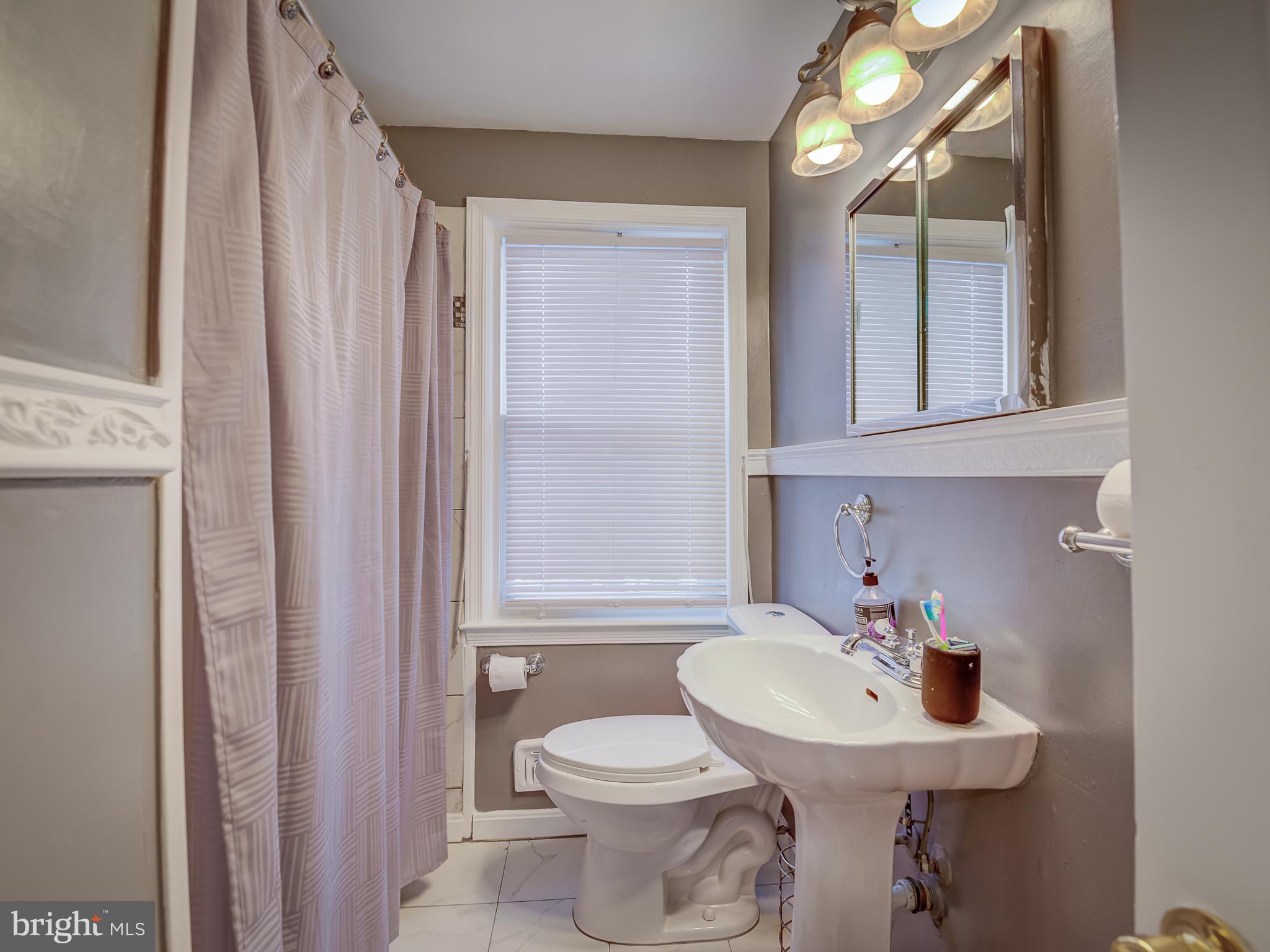 1645 Kirkwood Road Baltimore, MD 21207 - Photo 27 of 38 Full bathroom