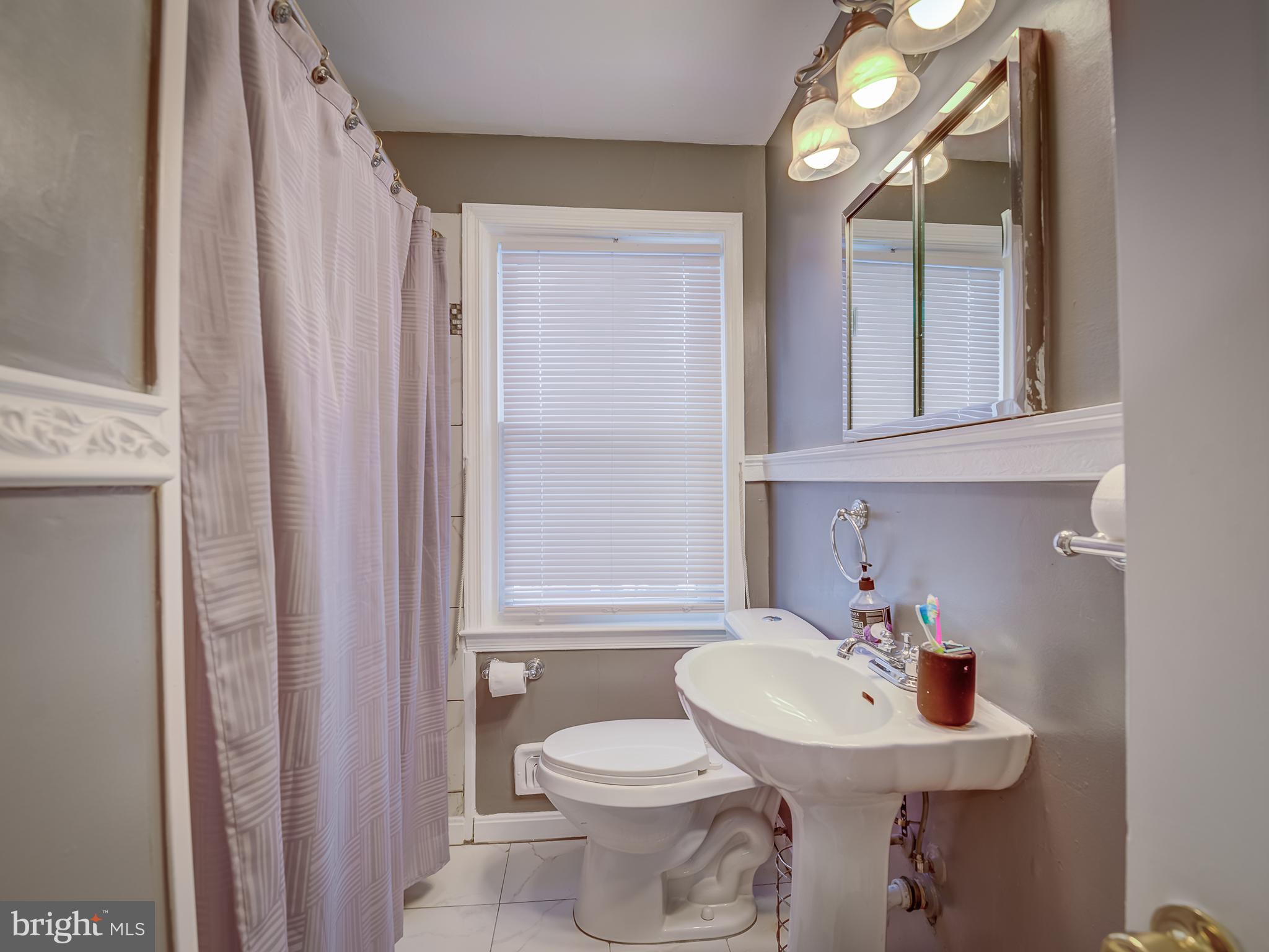 1645 Kirkwood Road Baltimore, MD 21207 - Photo 28 of 38 Full bathroom