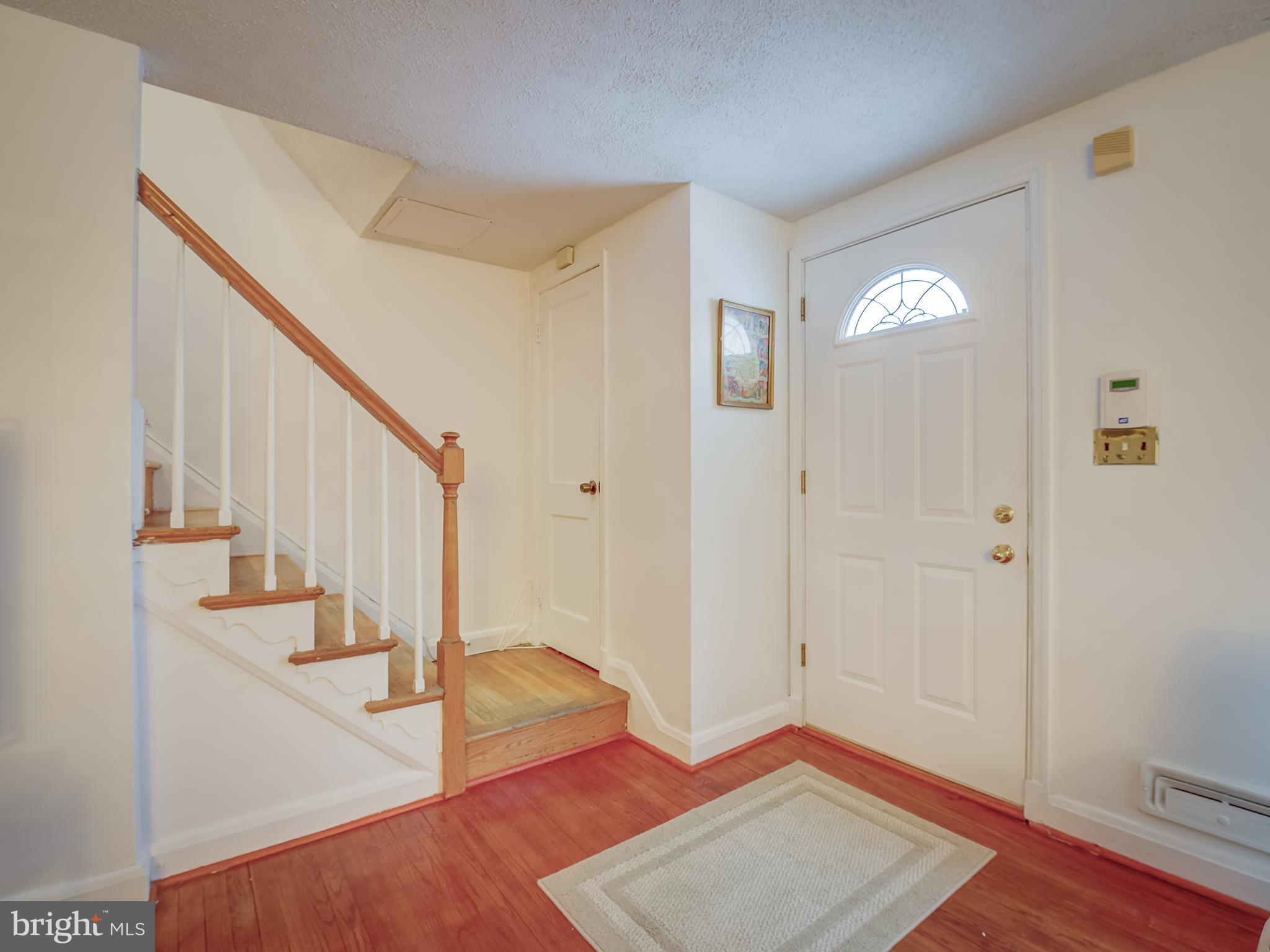1645 Kirkwood Road Baltimore, MD 21207 - Photo 5 of 38 Entrance