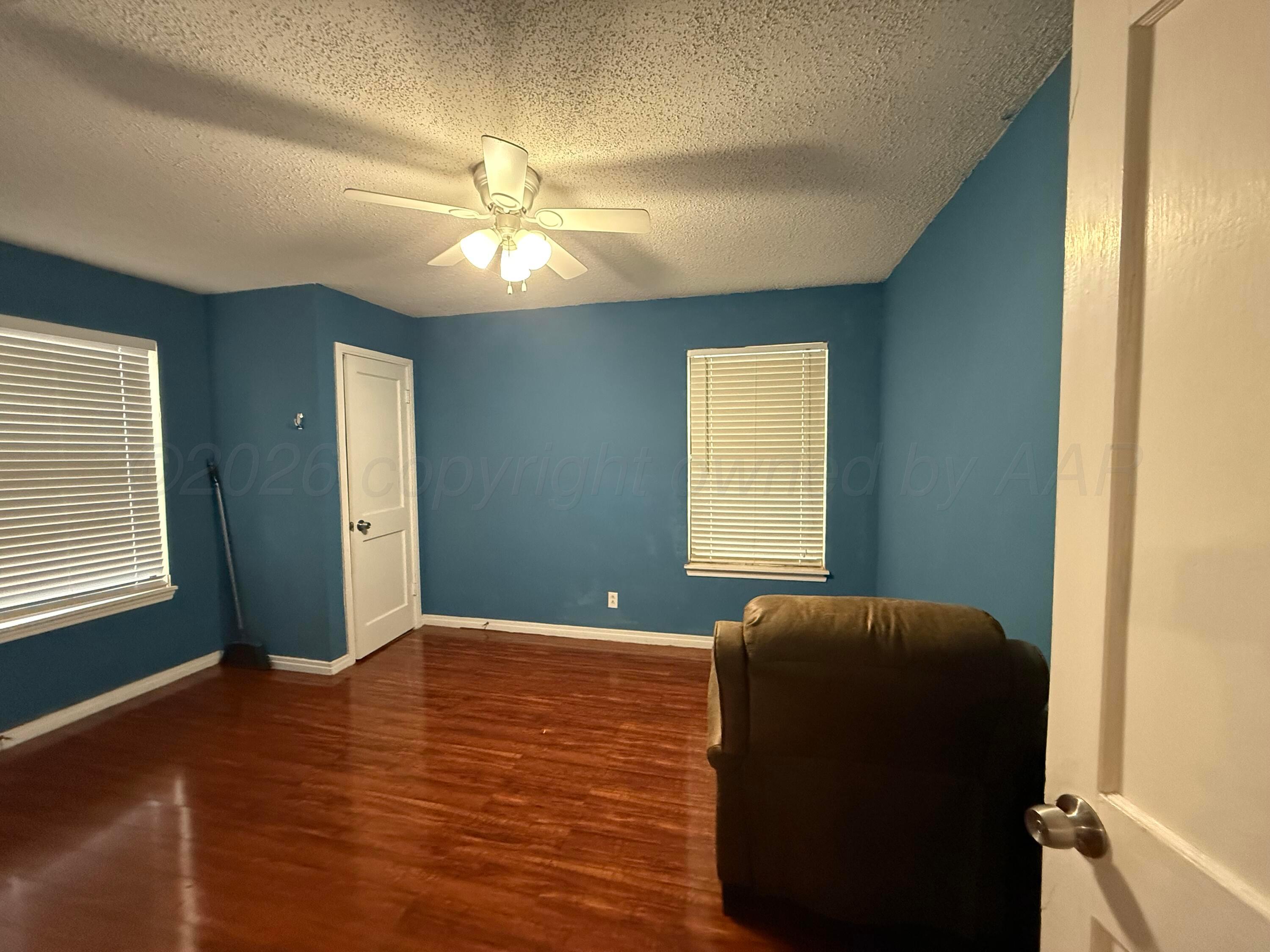 4120 South Hughes Street Amarillo, TX 79110 - Photo 10 of 18 IMG_5777