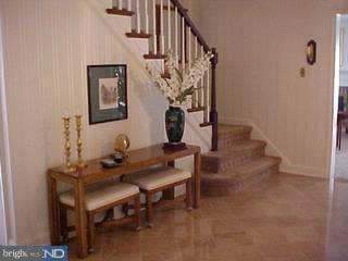 694 Thomas Jefferson Road Wayne, PA 19087 - Photo 3 of 6