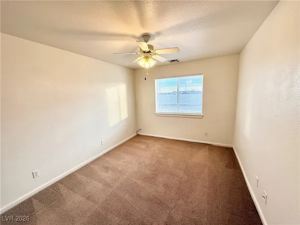 $2,000 | 5421 Fleetwood Place, Pahrump, NV 89060