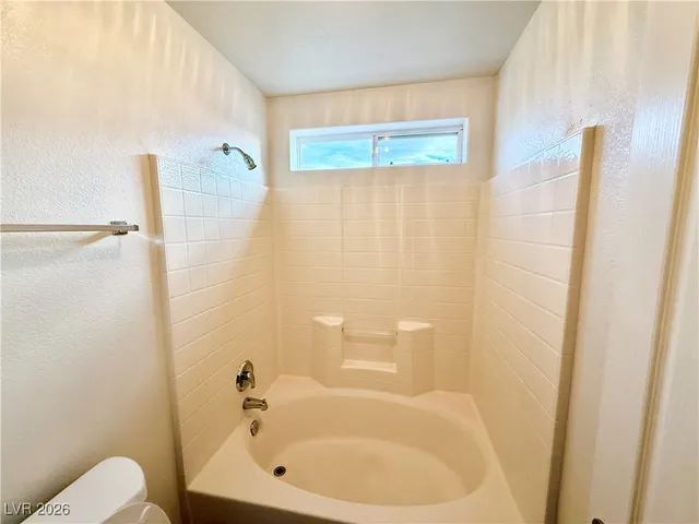 $2,000 | 5421 Fleetwood Place, Pahrump, NV 89060