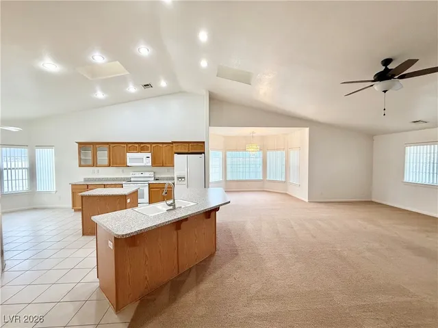 $2,000 | 5421 Fleetwood Place, Pahrump, NV 89060