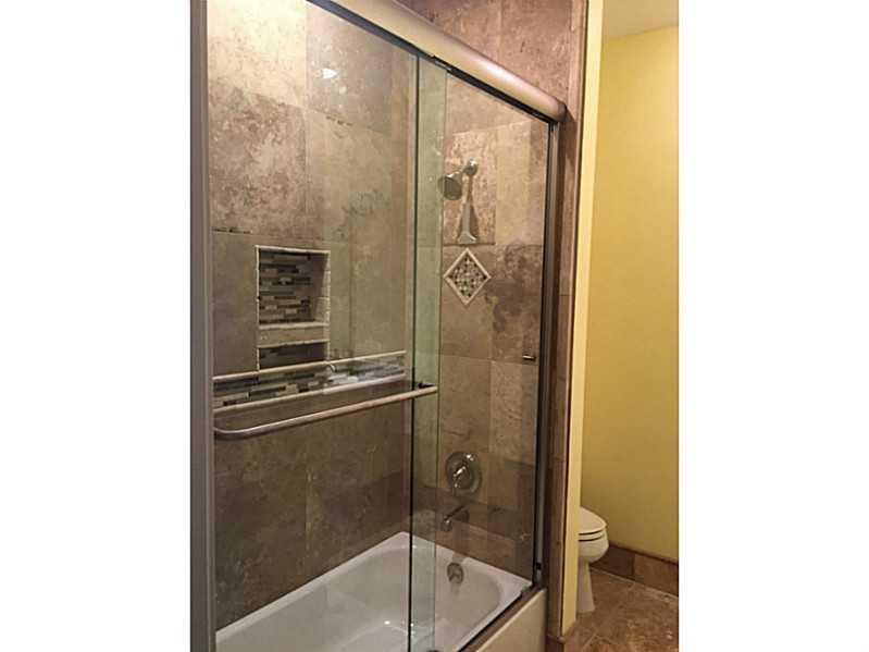 1943 Frederick Small Road, Unit 1943 Jupiter, FL 33458 - Photo 24 of 34 Bathroom