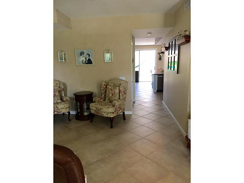 1943 Frederick Small Road, Unit 1943 Jupiter, FL 33458 - Photo 3 of 34 Den/Family/Great Room