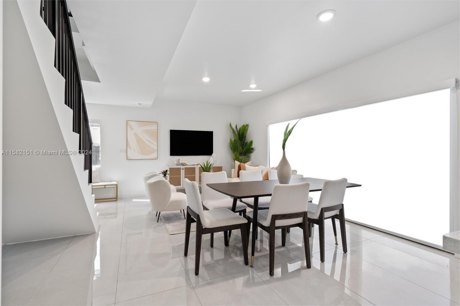 214 Northwest 13th Street Florida City, FL 33034 - Photo 3 of 31 a view of a dining room with furniture