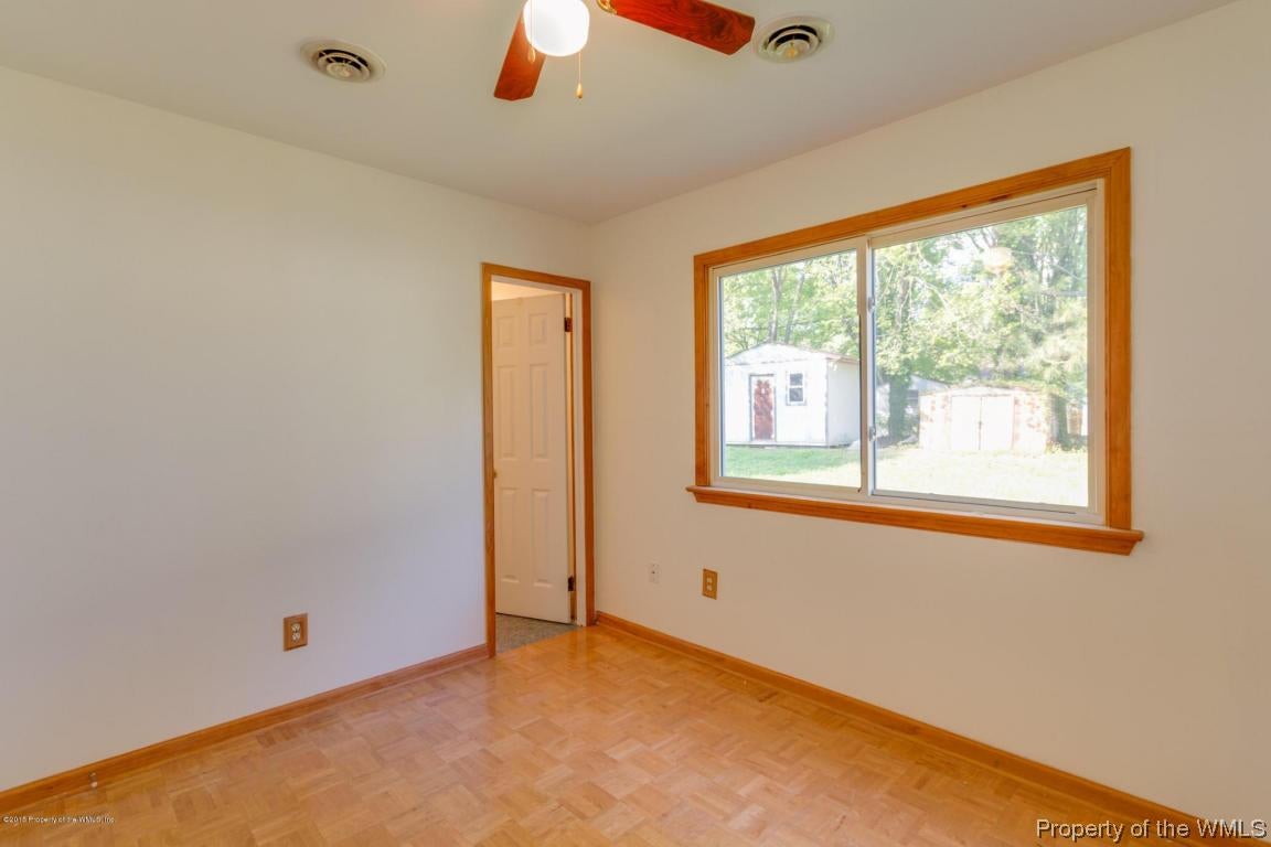 407 Goosley Road Yorktown, VA 23690 - Photo 21 of 32 Gallery Image 21