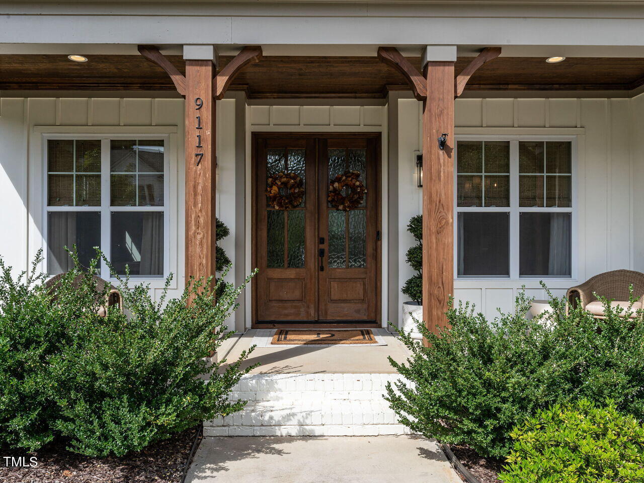 9117 Breeland Way Raleigh, NC 27613 - Photo 2 of 41 002-1280x960-front-porch