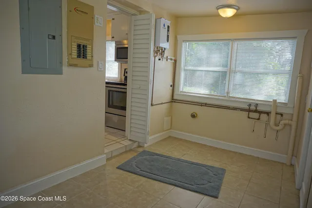 $1,400 | 2812 Shwonda Avenue Northeast, Palm Bay, FL 32905