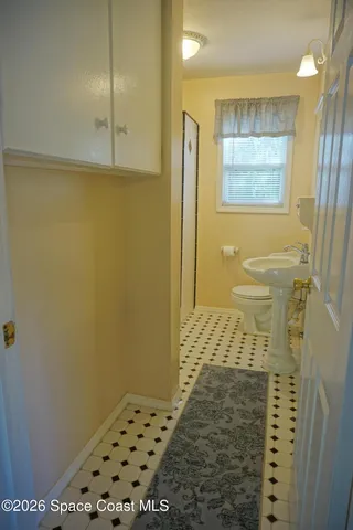 $1,400 | 2812 Shwonda Avenue Northeast, Palm Bay, FL 32905