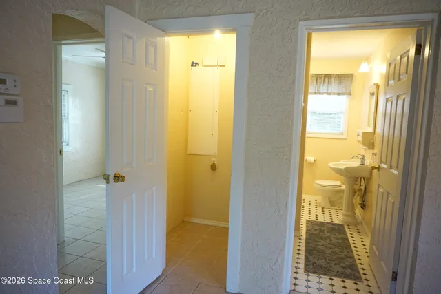 $1,400 | 2812 Shwonda Avenue Northeast, Palm Bay, FL 32905