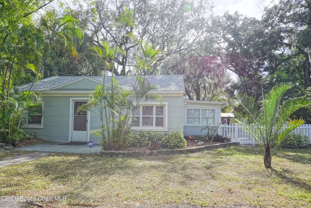 $1,400 | 2812 Shwonda Avenue Northeast, Palm Bay, FL 32905
