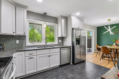 $486,220 | 3825 Saratoga Lane North, Minneapolis, MN 55441