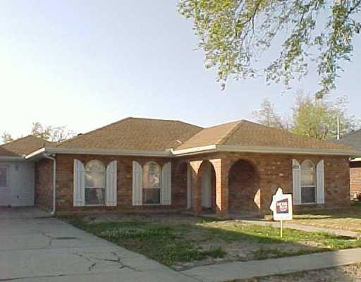 8120 Lomond Road New Orleans, LA 70126 - Photo 1 of 8 Gallery Image 1