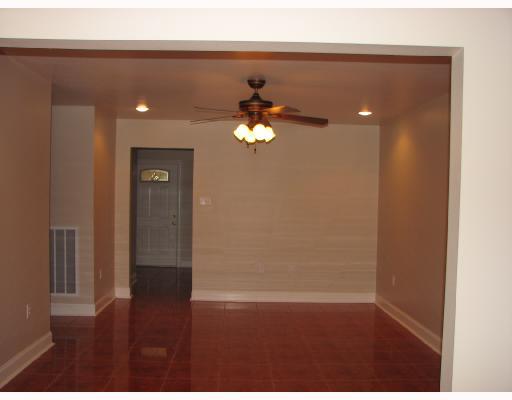 8120 Lomond Road New Orleans, LA 70126 - Photo 6 of 8 Gallery Image 6