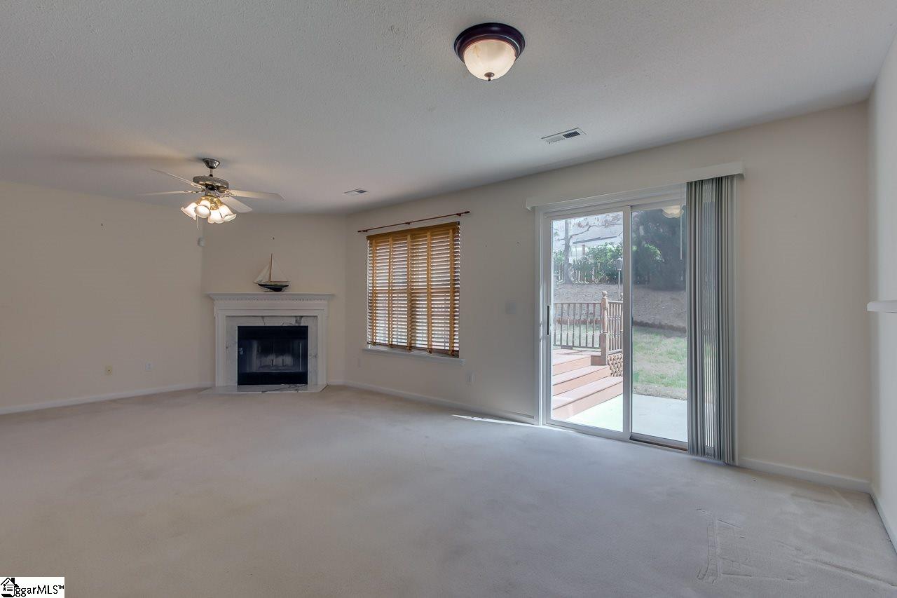 104 Raleigh Court Simpsonville, SC 29681 - Photo 8 of 29 Gallery Image 8