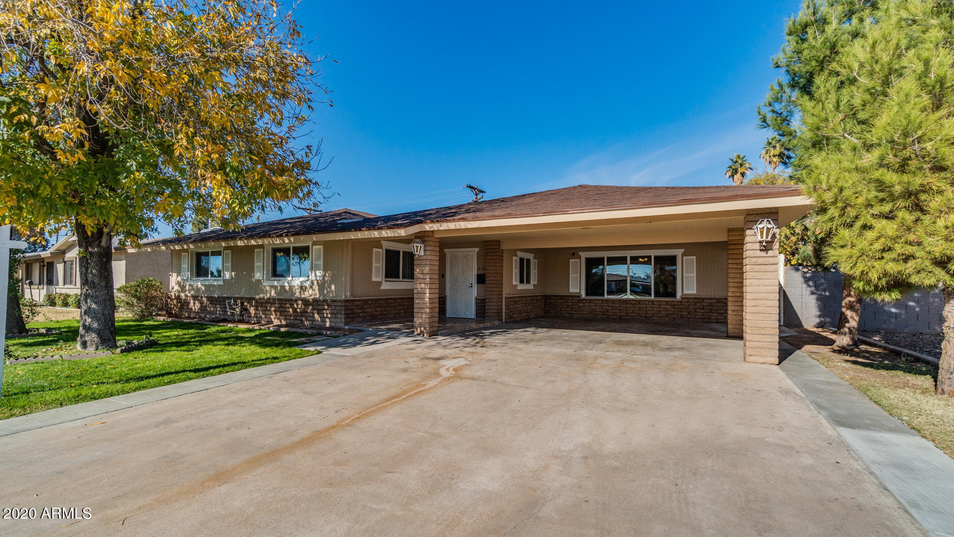 2136 West Bethany Home Road Phoenix, AZ 85015 - Photo 3 of 54 2136 W Bethany Home Road-3